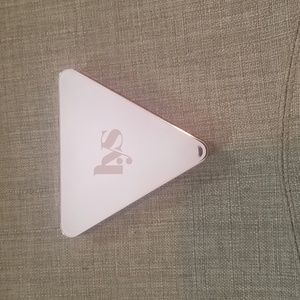 Bronzer (gently used)